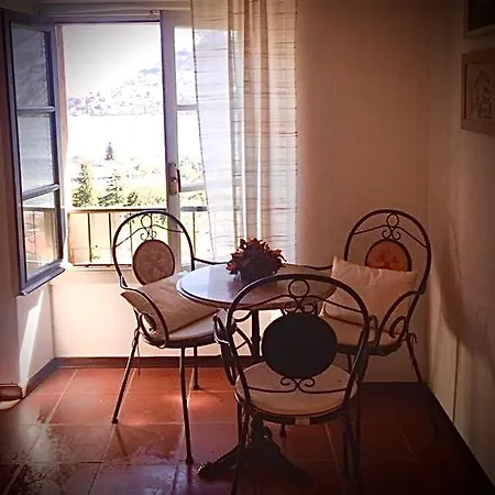Bianca's Place Apartment *